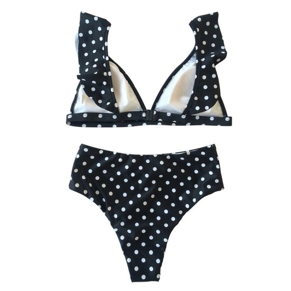 SALE🌷White Dots Bikini Set - Picture 3 of 6